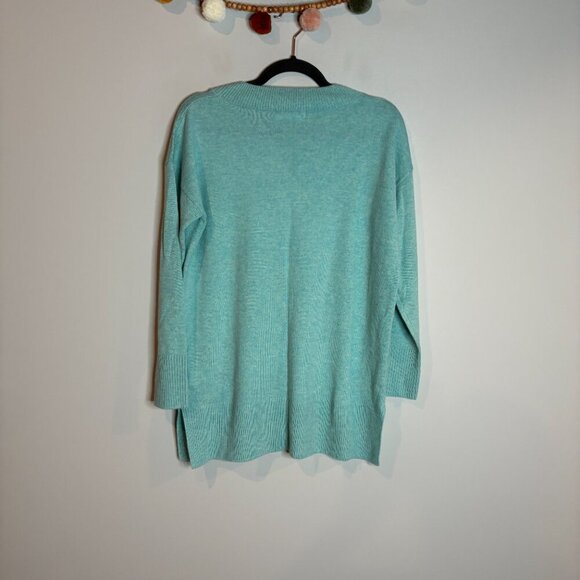 Woolovers Teal Merino and Cashmere blend V-Neck sweater - Picture 5 of 5
